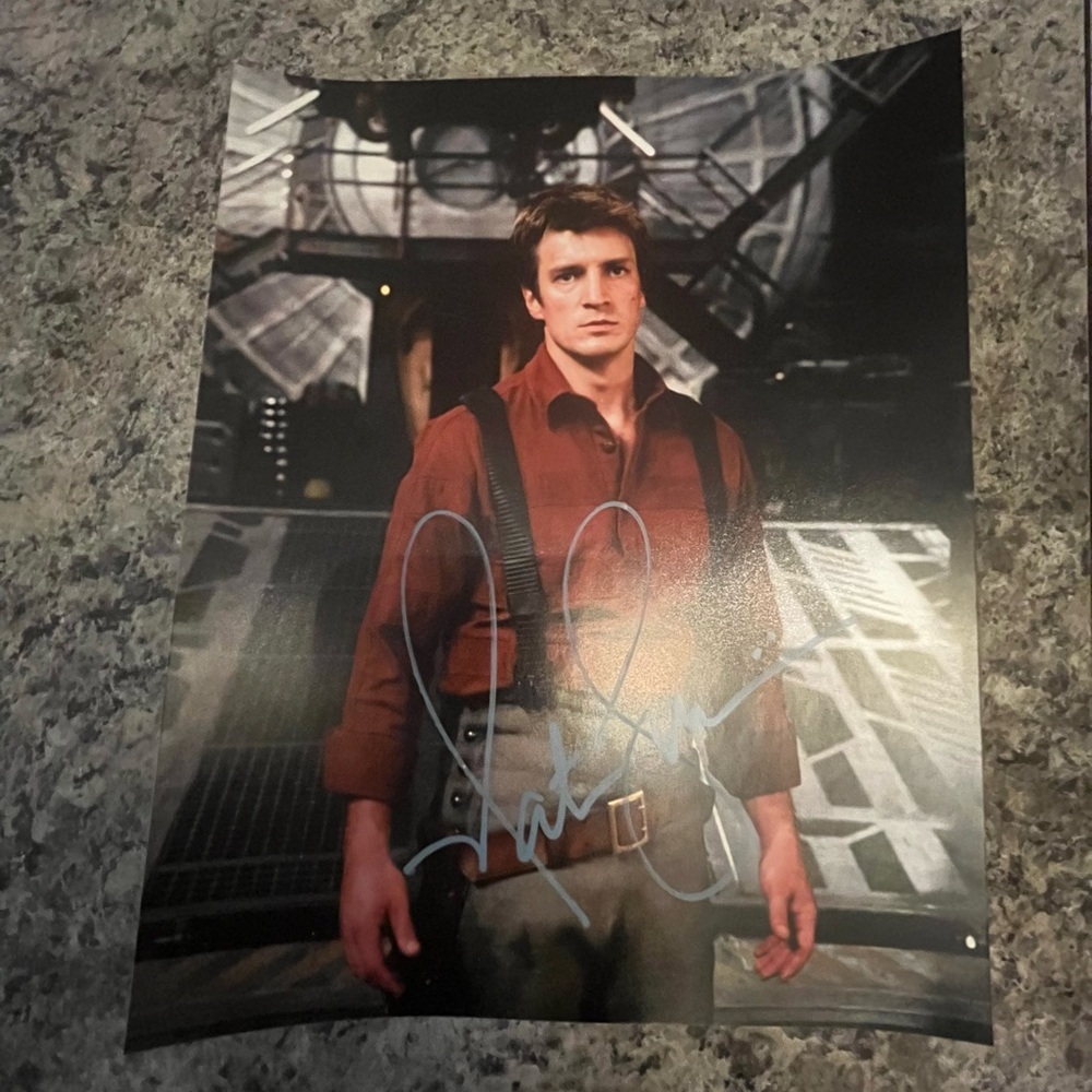 Nathan Fillion (Firefly “Malcolm Reynolds”) 8x10 authentic signed photo